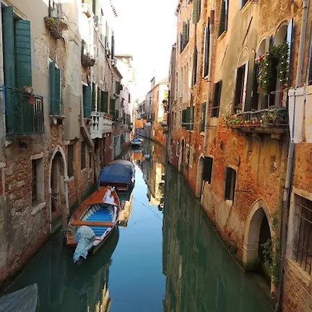 Old Monastery Venedig